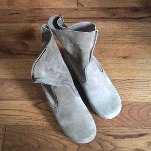 Sanita clog booties size 38